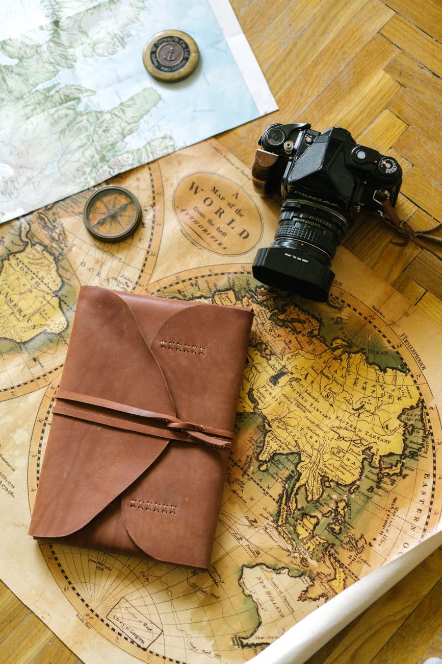 Custom itinerary notebook and map layout